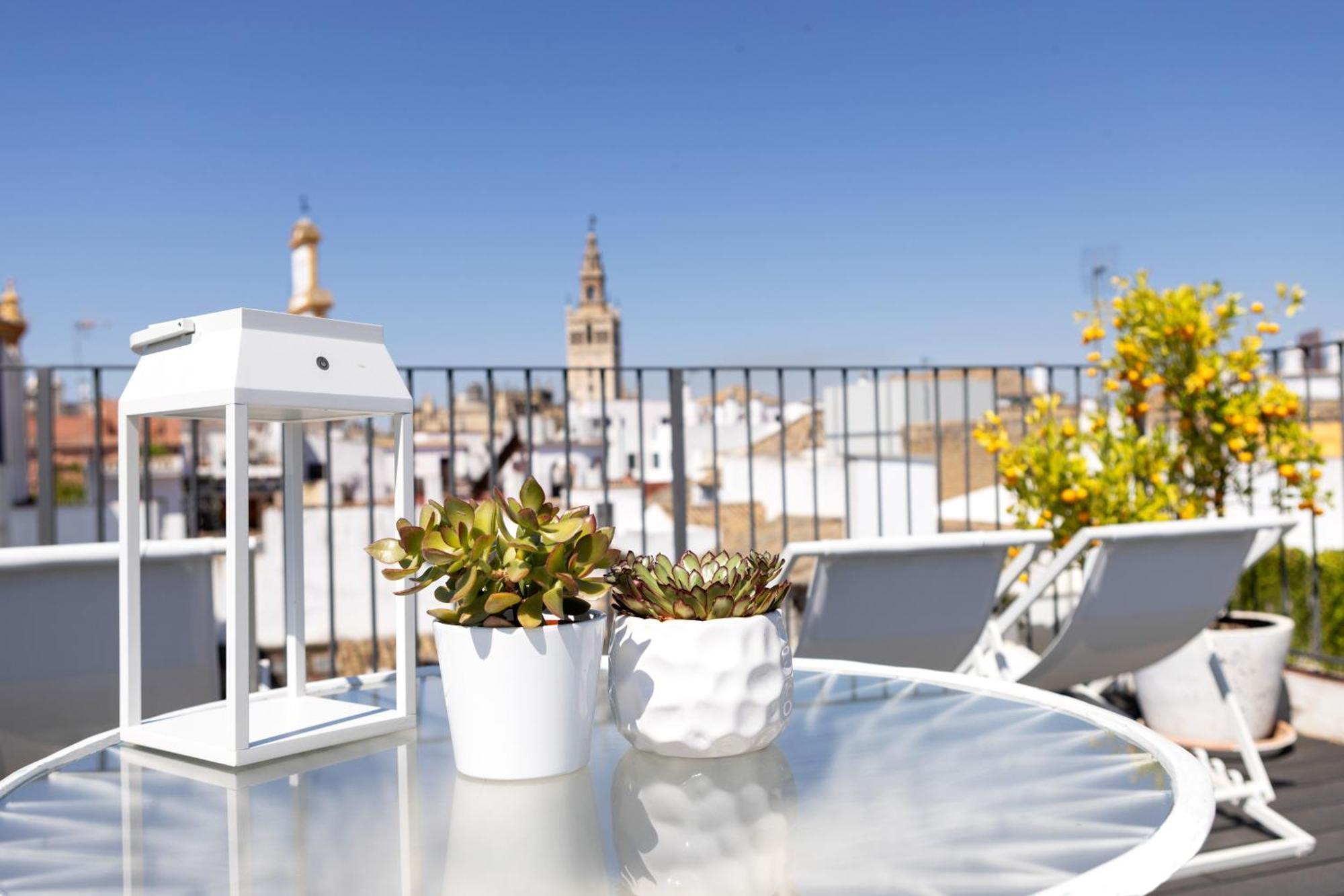 Hotel Amadeus Sevilla Sevilha Exterior foto
